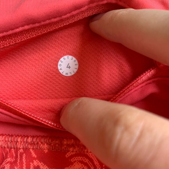 Lululemon Women's Speed Short, 2017 Seawheeze Chop Chop Grapefruit, size 4 NWOT - Picture 3 of 5